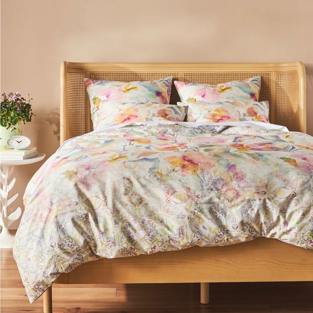 Anthropologie Deanna Queen Duvet Cover & Shams